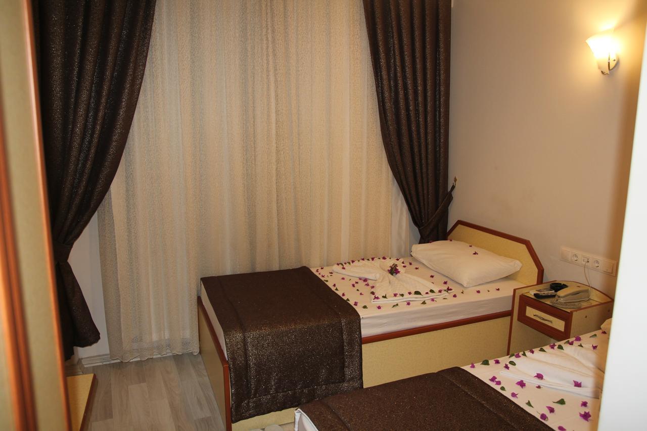 Dostlar Hotel Mersin  Exterior photo